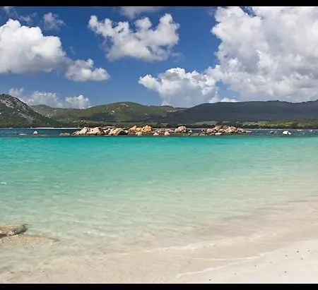 Prázdninový dům Maison Les Pieds Dans L'eau Porto-Vecchio (Corsica)